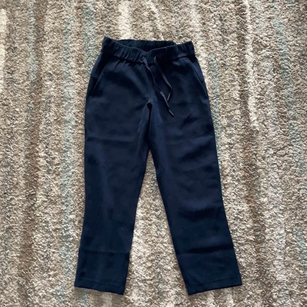 Lululemon Capri pants